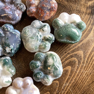 Moss Agate Dog Paw