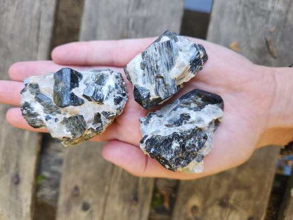 Fluor-Richterite Raw